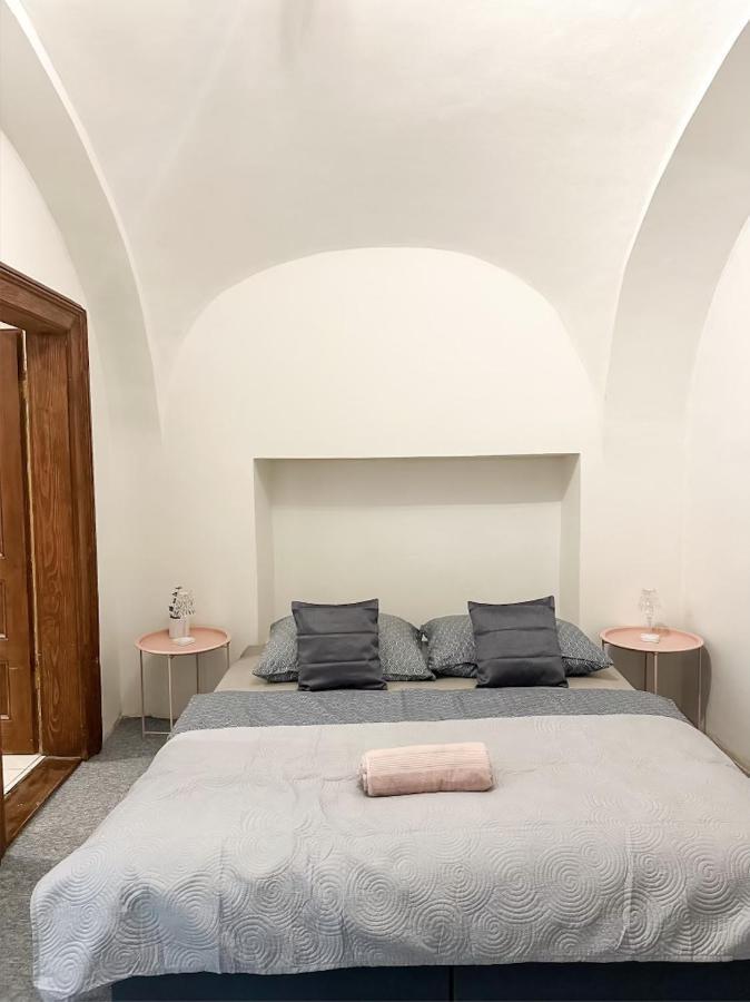 באנסקה ביסטריצה Old Town Apt. A/C And Parking מראה חיצוני תמונה