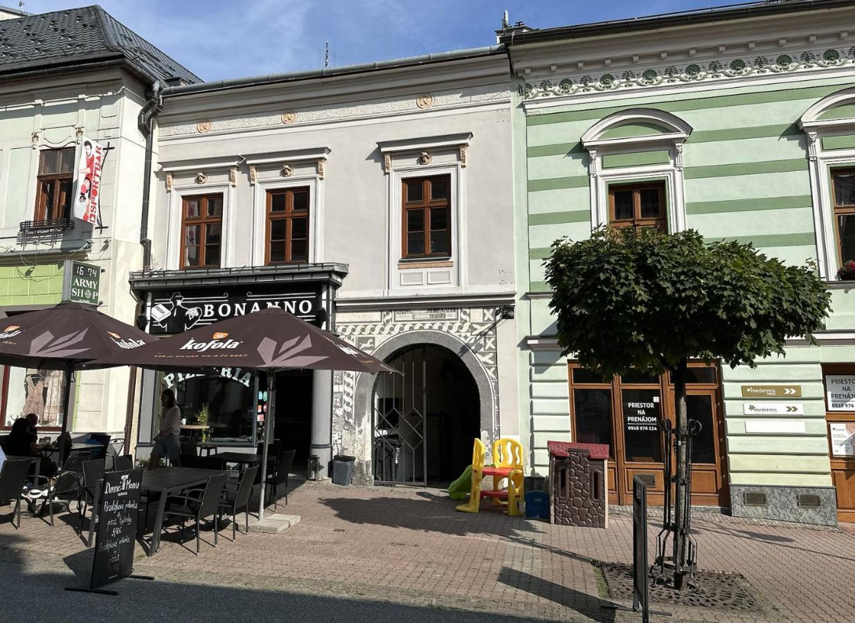 באנסקה ביסטריצה Old Town Apt. A/C And Parking מראה חיצוני תמונה