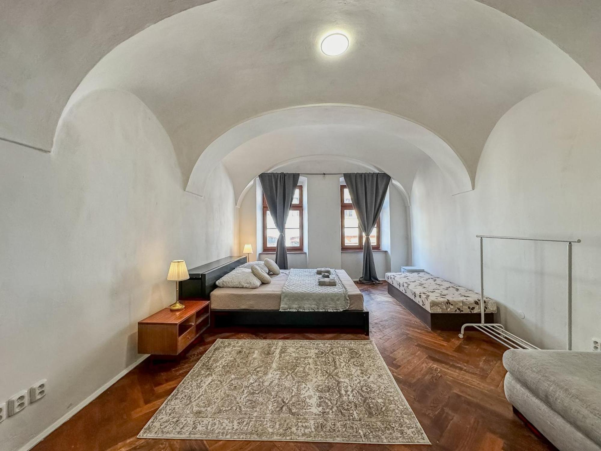באנסקה ביסטריצה Old Town Apt. A/C And Parking מראה חיצוני תמונה