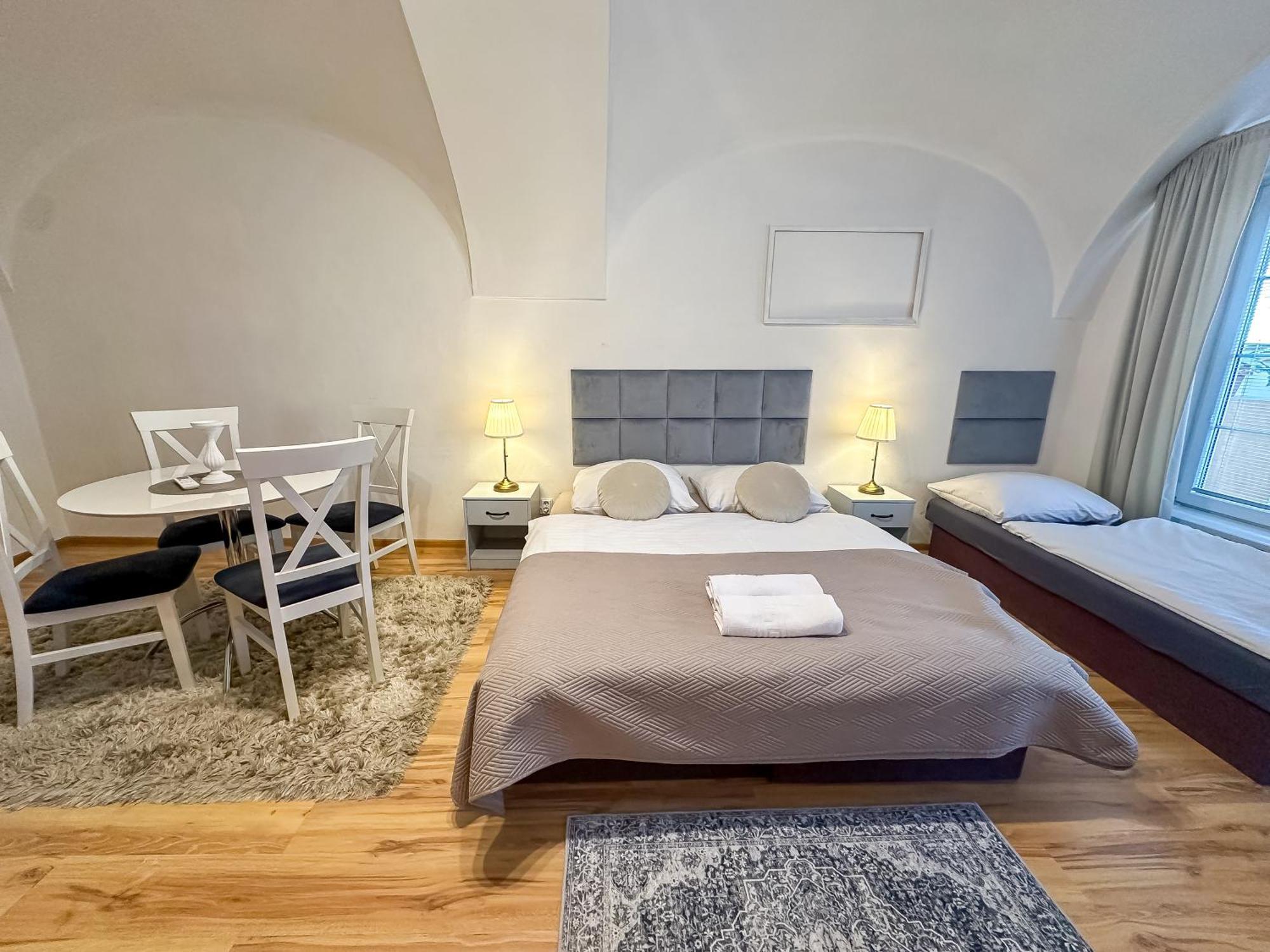באנסקה ביסטריצה Old Town Apt. A/C And Parking מראה חיצוני תמונה